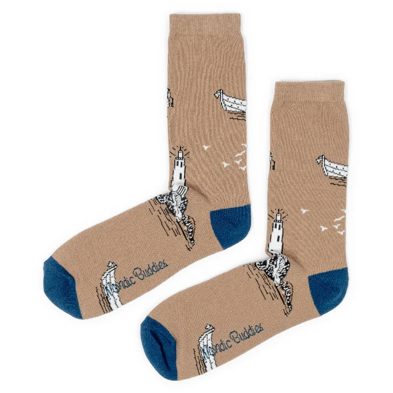 Men's trendy socks accessory-Moominpappa Boating Men Socks - Beige