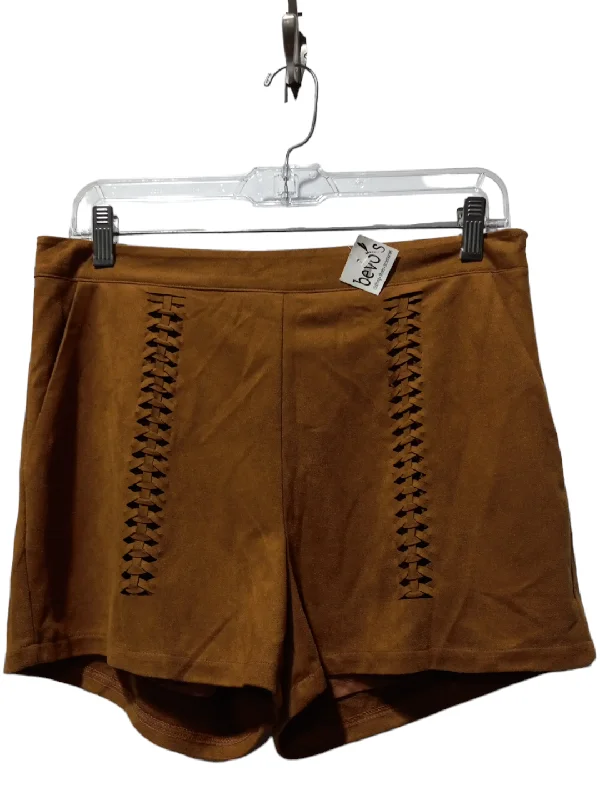 Men's casual chino pants-Shorts By Loveriche  Size: M